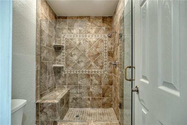 Building Photo - 13009 Sherbourne St