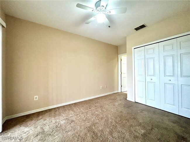 Building Photo - 909 SW 47th Terrace