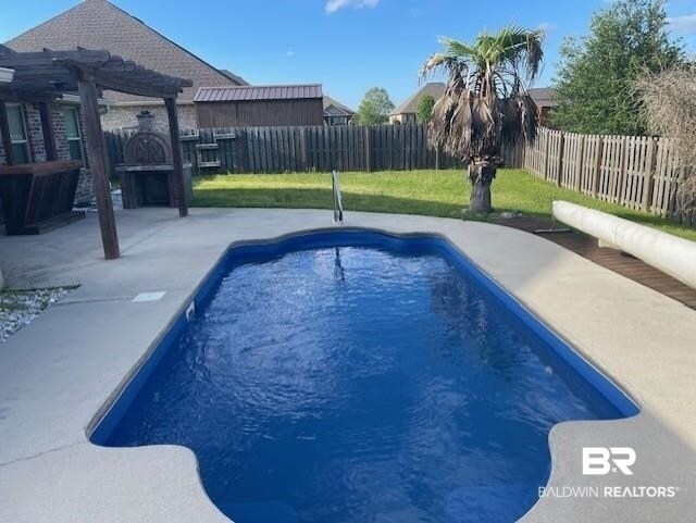Building Photo - 15293 Troon Dr