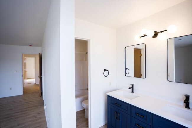 Building Photo - FULLY GUTTED & RENOVATED 4-Bedroom Condo Near Montana State University