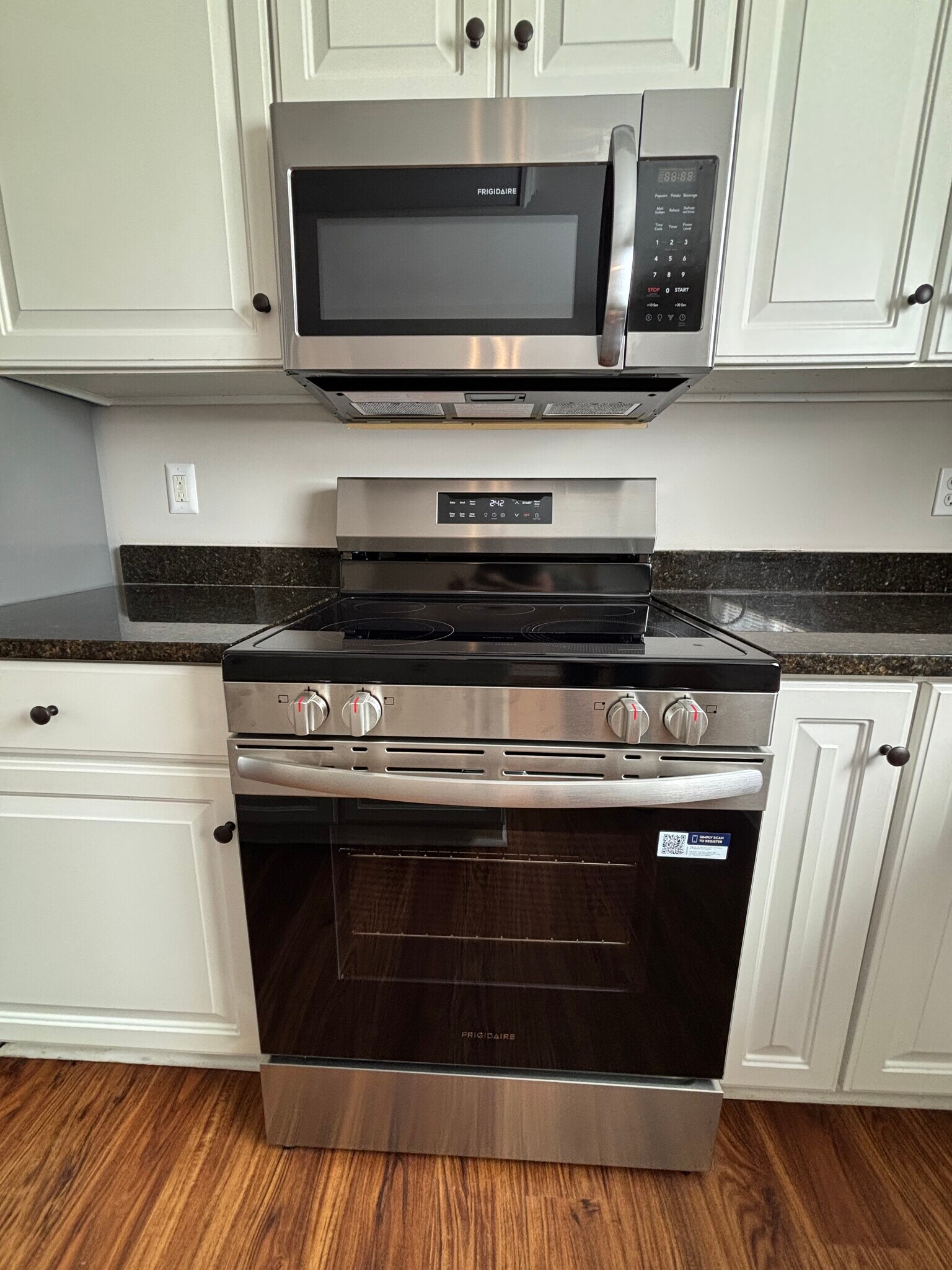 Building Photo - 808 Woodsford Dr