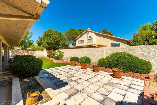 Building Photo - 10028 Sail Landing Ct