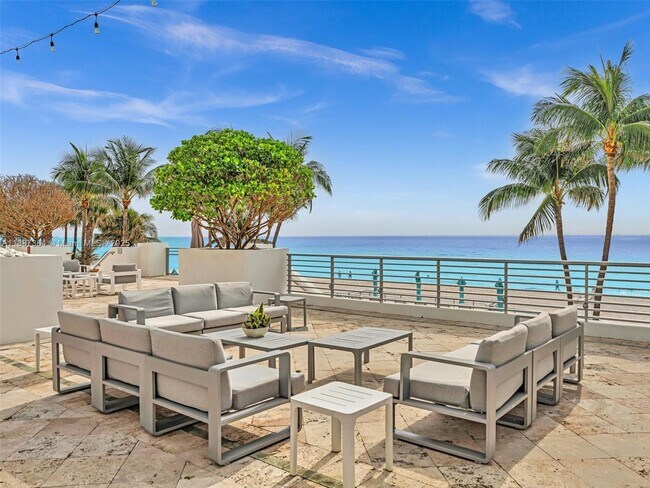 Building Photo - 3535 S Ocean Dr
