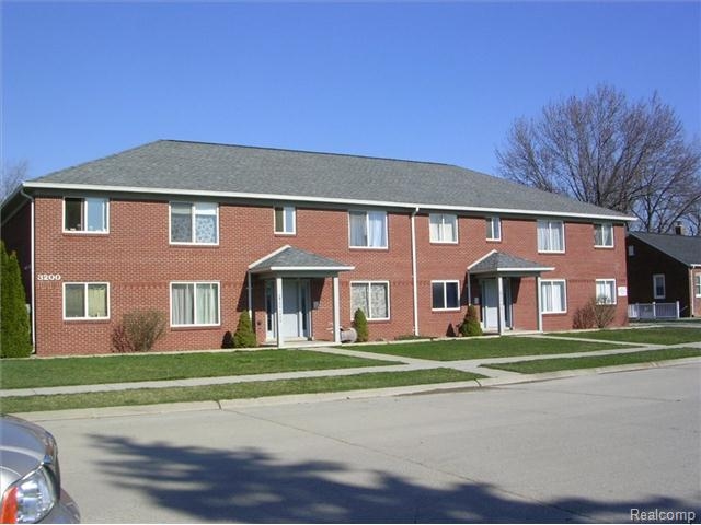 Primary Photo - 3200 Niagara St