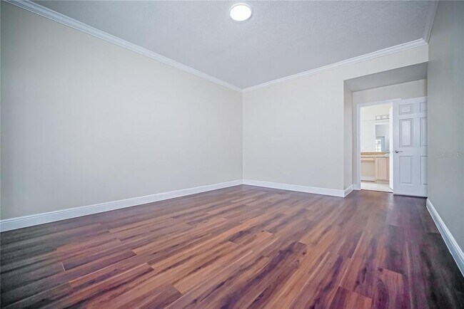 Building Photo - 2509 Skif Dr