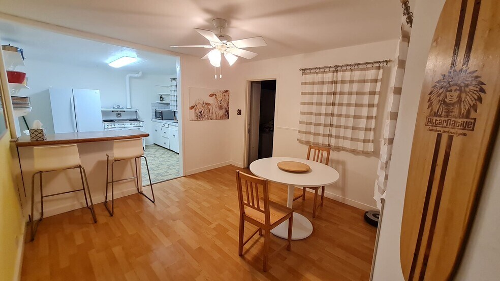 Building Photo - 5720 Soquel Dr