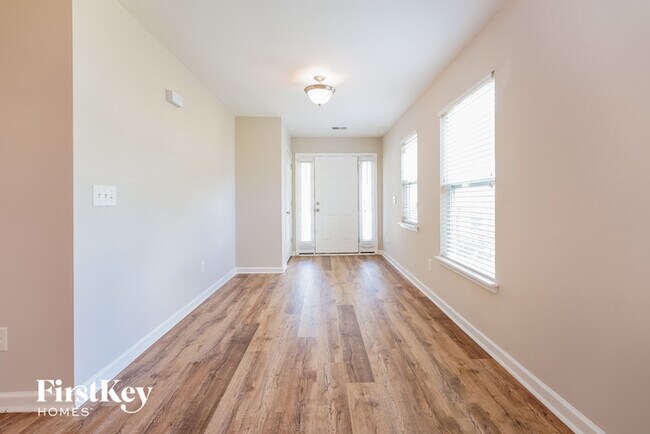 Building Photo - 134 Coosawatchie St