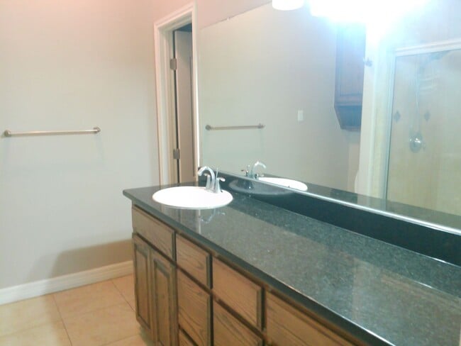 Building Photo - 4750 Grand Junction Drive