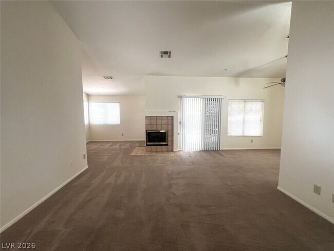 Building Photo - 2053 Angel Falls Dr