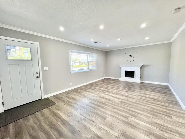 Building Photo - Beautiful 4 Bedroom San Jose Home