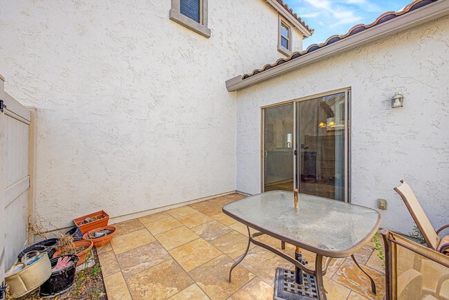 Building Photo - 26616 N Babbling Brook Dr