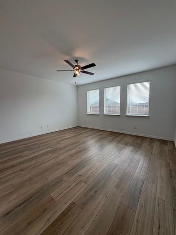 Building Photo - 1300 Blue Spg Dr