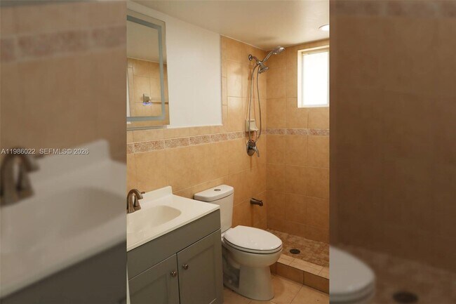 Building Photo - 10101 W Okeechobee Rd