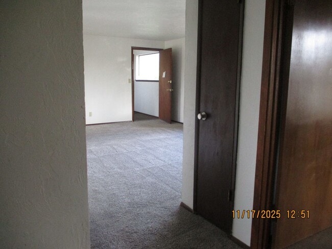 Building Photo - 1113 Ruby Ct