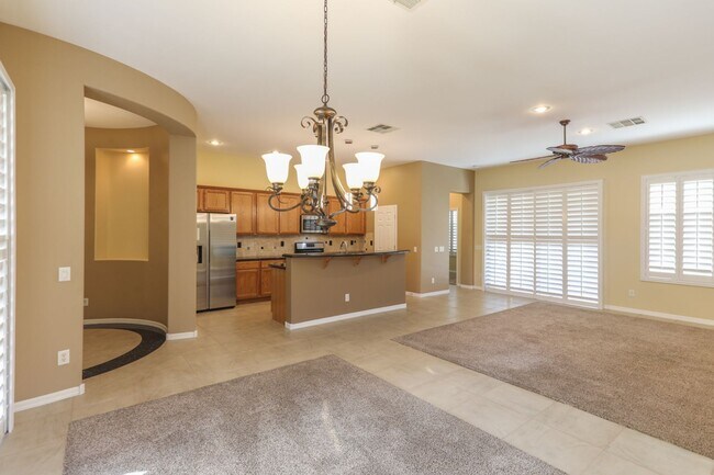 Building Photo - Anthem Country Club Beauty w/ Casita