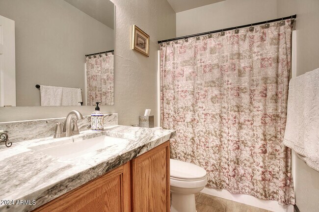Building Photo - 3517 W Quail Track Dr