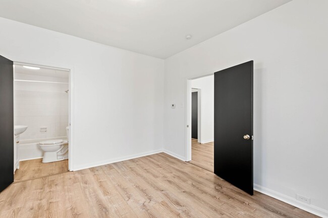 Building Photo - Recently Renovated Home in Coraopolis