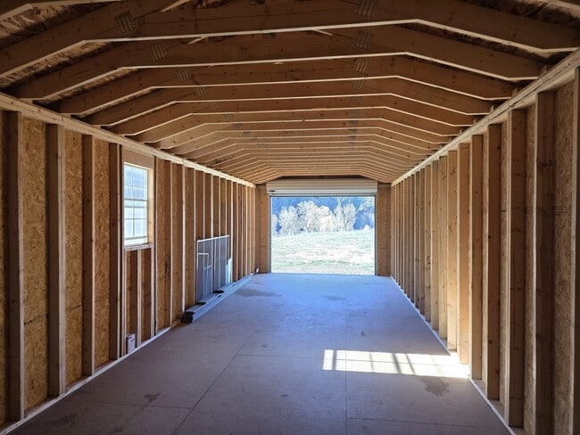 Building Photo - 101 Co Rd 339