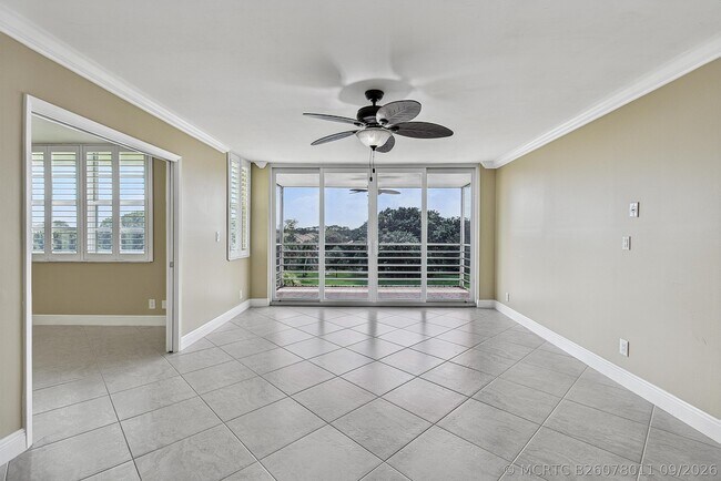 Building Photo - 4000 Cypress Grove Way