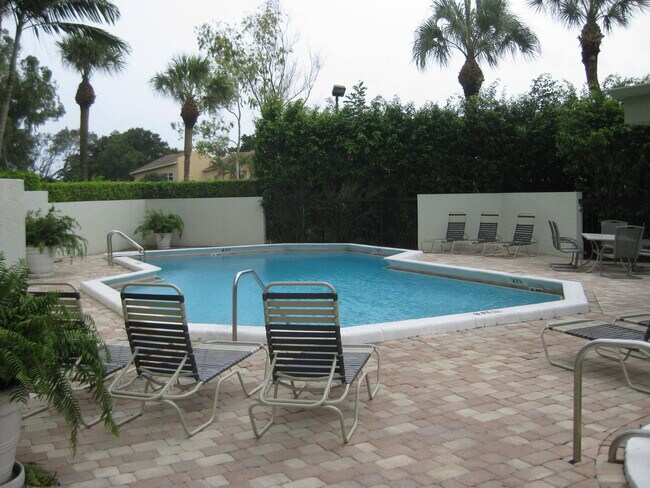 Building Photo - 6372 La Costa Dr