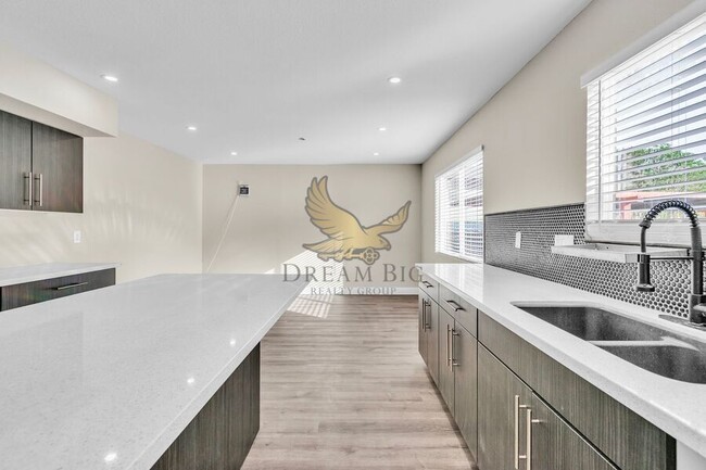 Building Photo - 6845 Coley Ave