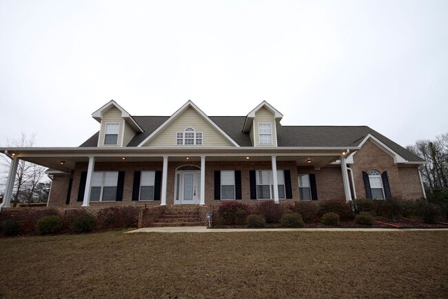 Building Photo - 360 County Rd 163