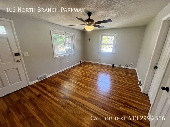 Building Photo - 103 N Branch Pkwy