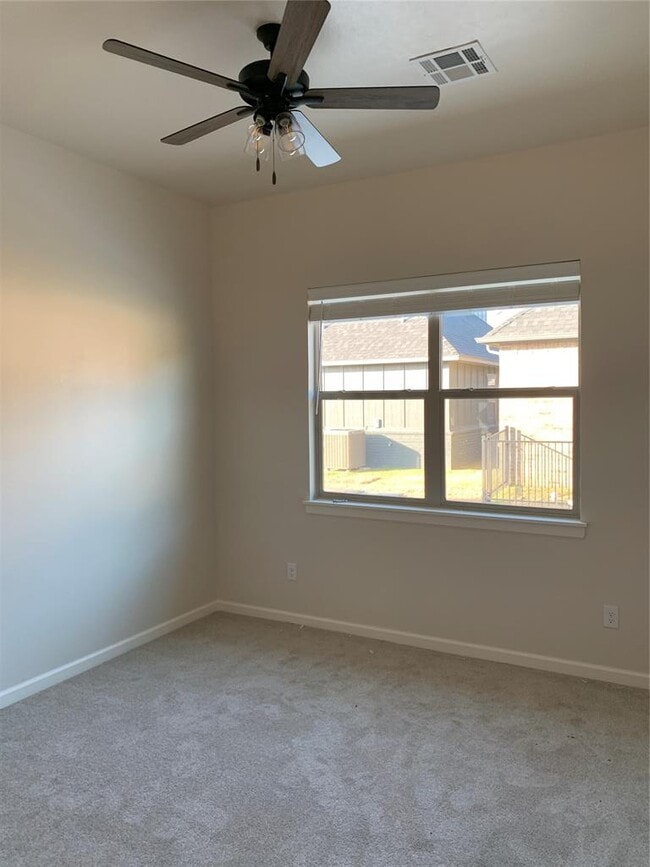 Building Photo - 3305 Enclave Pl