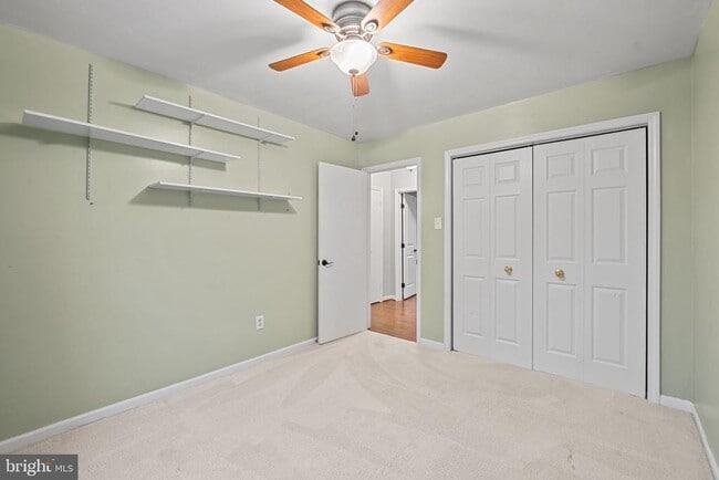 Building Photo - 14551 Lock Dr