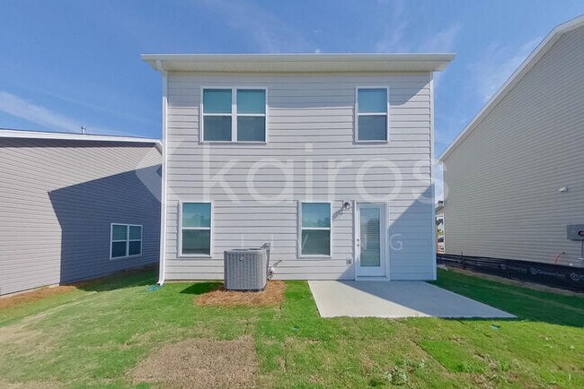 Building Photo - 948 Silent Barge Cv