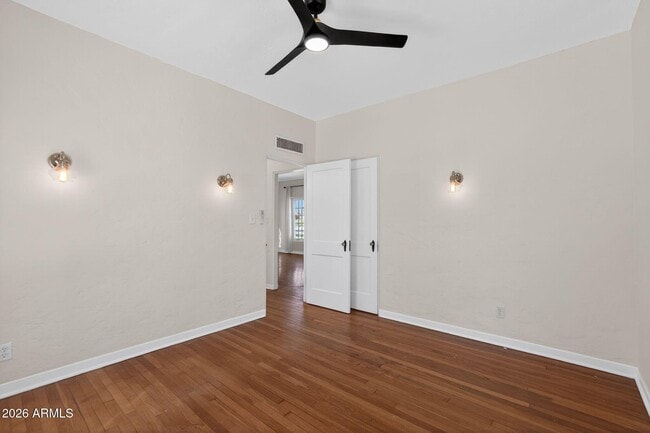 Building Photo - 311 West Campbell Ave