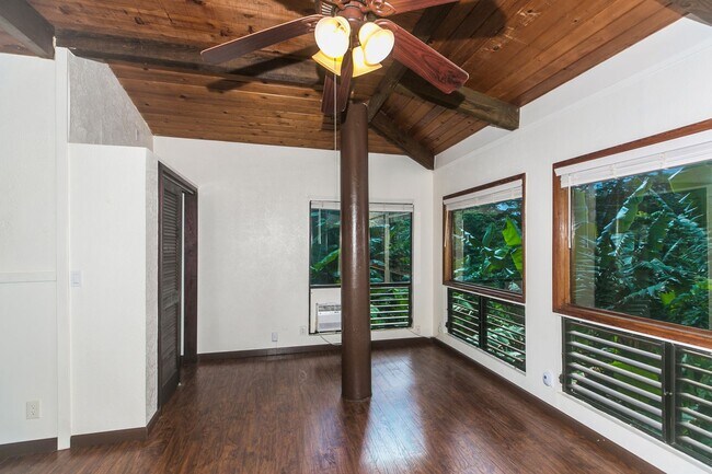 Building Photo - 45-308-308 Kahiko St