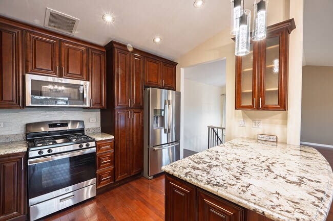 Building Photo - 2673 S Embers Ln