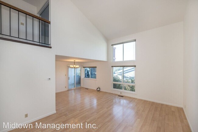 Building Photo - 4 br, 2.5 bath House - 2506 Hastings Dr