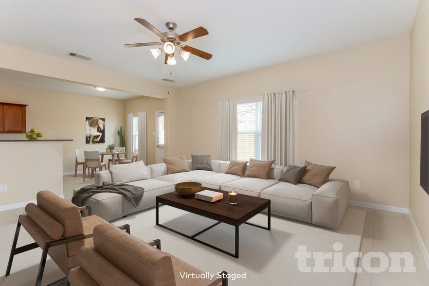 Building Photo - 301 Summer Horse Dr