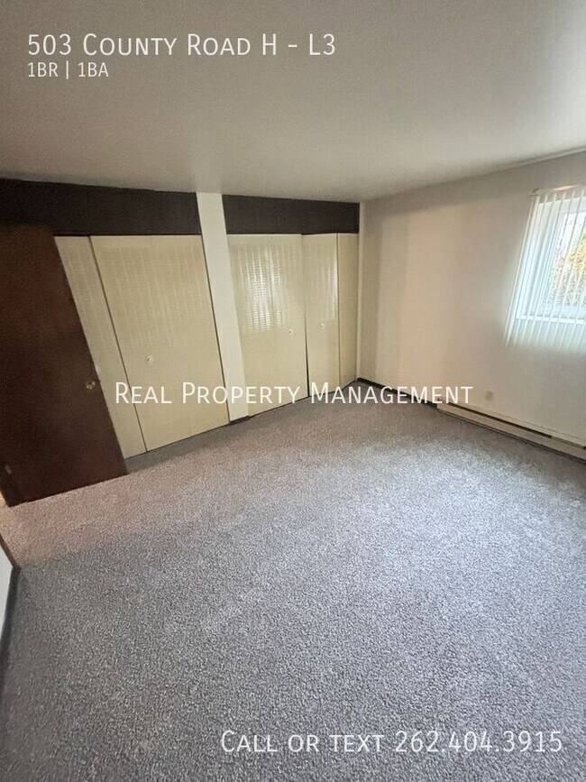 Building Photo - 503 County H