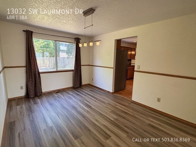 Building Photo - 13032 SW Laurmont Dr