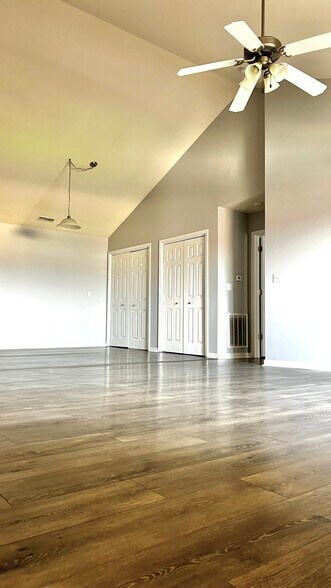 Building Photo - 3732 Balcary Bay