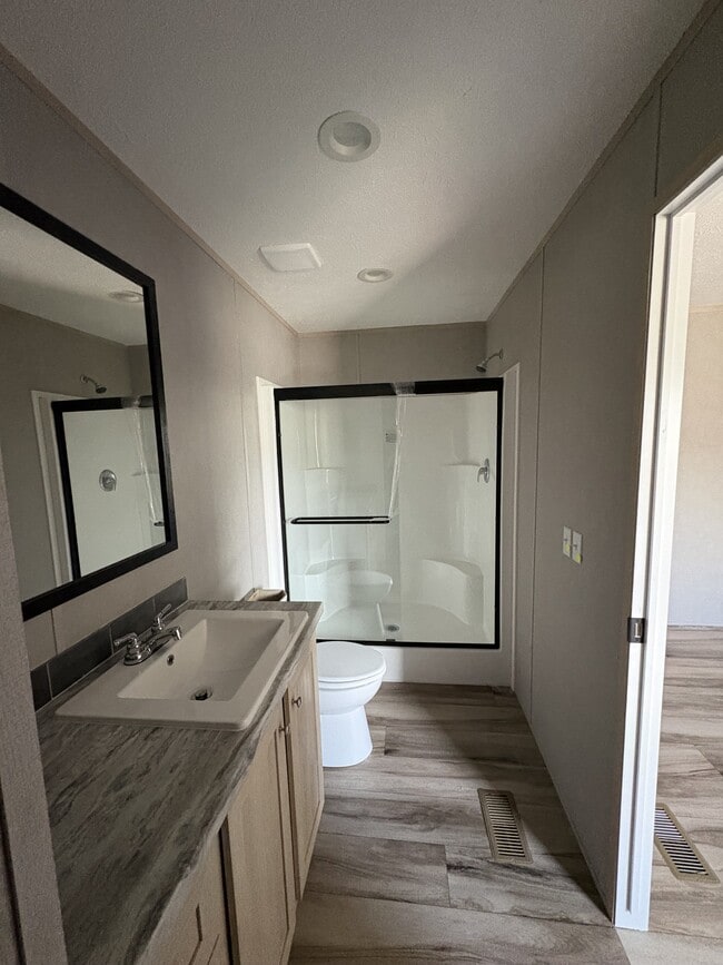 Building Photo - 201 Addison St