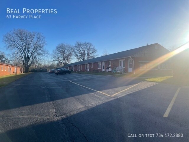 Primary Photo - 63 Harvey Pl