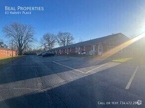 Building Photo - 63 Harvey Pl