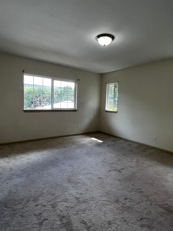 Building Photo - 3470 Pahoa Ave