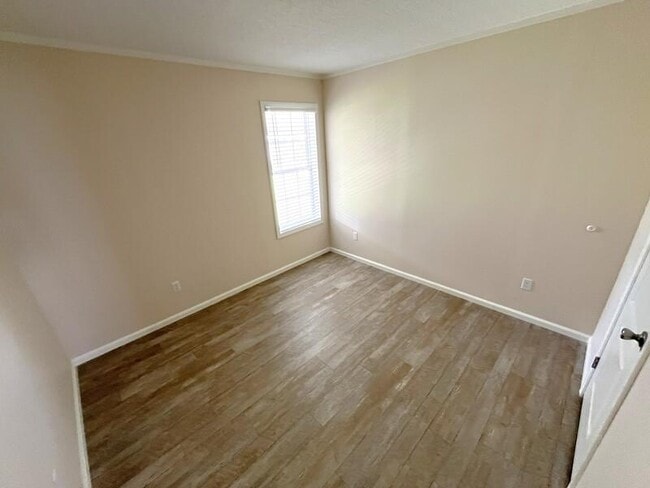 Building Photo - 5460 Bahia Wy