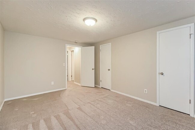 Building Photo - 3025 SW 61st St