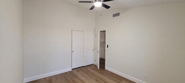 Building Photo - 2980 N 152nd Ln