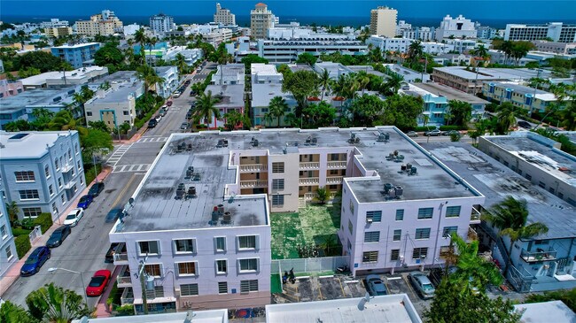 Building Photo - 1150 Euclid Ave