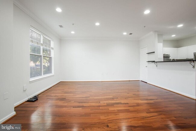 Building Photo - 11325 Aristotle Dr