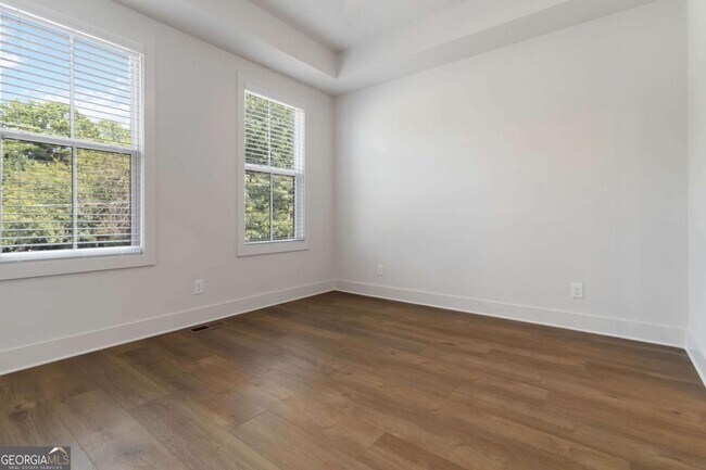 Building Photo - 964 Bibb St NW