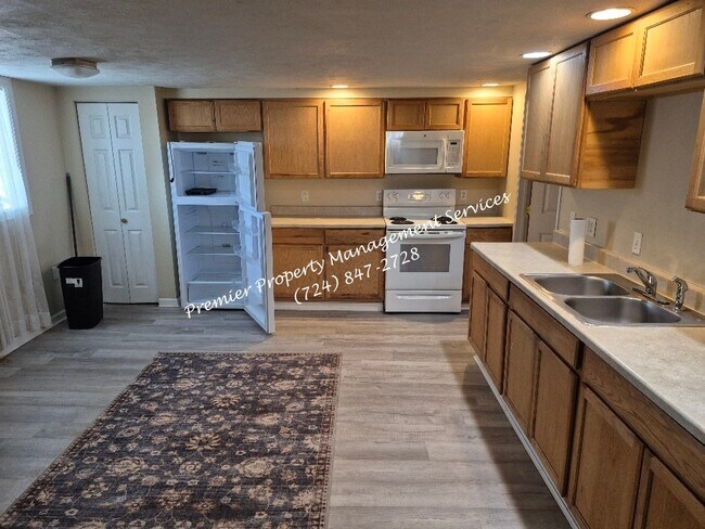 Building Photo - 1616 Tyler St