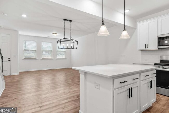 Building Photo - 1637 Winpost Ln NW